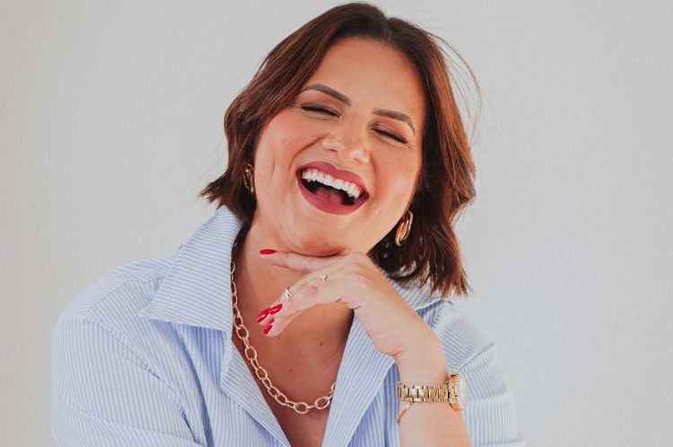 Cyntia Reis, CEO da Partiu Viajar. (Foto: Divulgação/Instagram)