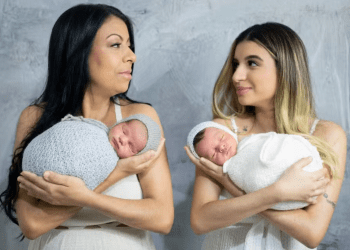 Mãe e filha dão à luz no mesmo dia e compartilham momentos