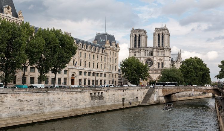 Tesouros salvos de Notre Dame. (Foto: Dietmar Rabich/Wikimedia Commons)
