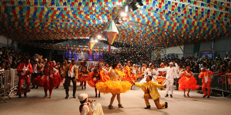 Participe do Arraiá Beneficente e ajude a Casa do Zezinho. (Foto: Meramente ilustrativa/Agecom Bahia/Wikimedia Commons)