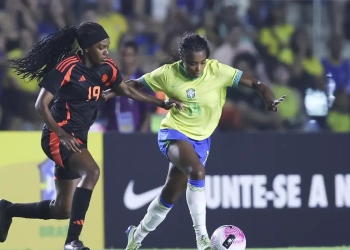 Imagens de mulheres jogando para representar a matéria sobre o Minuto para o Esporte