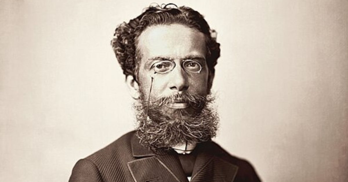 Retrato histórico de Machado de Assis, icônico escritor brasileiro, fotografado por Marc Ferraz.