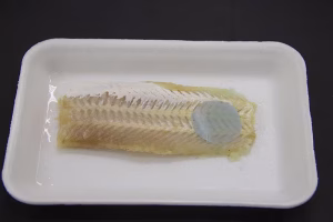 Embalagem inteligente que muda de cor para indicar frescor do peixe
