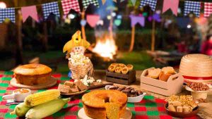 Festa junina vegana com pratos típicos sem ingredientes de origem animal