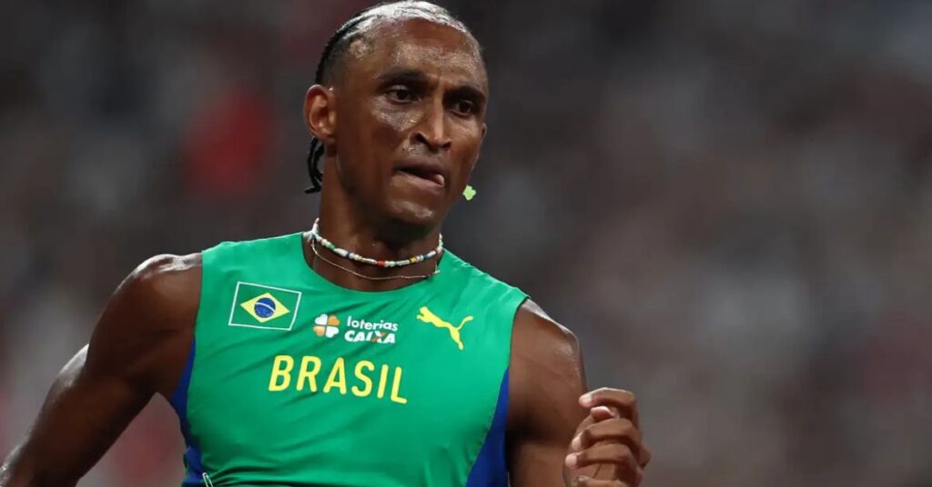 Alison dos Santos conquista medalha de prata no Mundial de Atletismo Tóquio