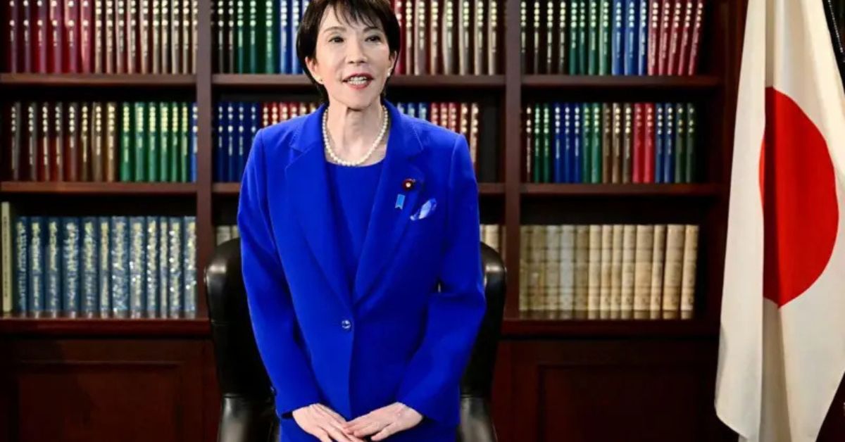 Primeira-ministra do Japão Sanae Takaichi durante discurso oficial em Tóquio