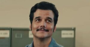 Cena do filme O Agente Secreto no Oscar com personagem em destaque.