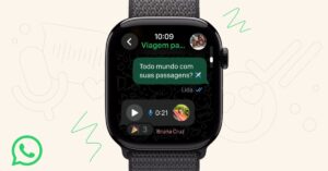 WhatsApp no Apple Watch exibindo mensagens e áudios na tela