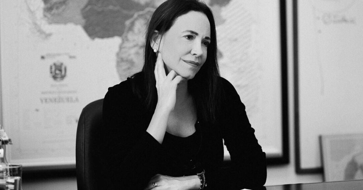 Líder venezuelana em destaque após vencer o Nobel da Paz 2025