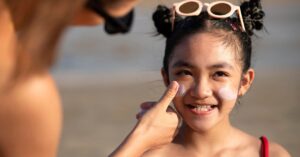 qual o melhor protetor solar aplicado corretamente na pele