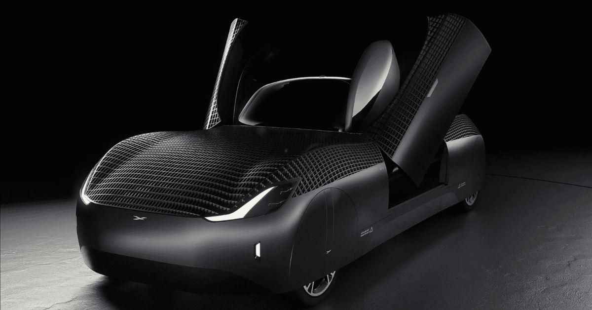 Carro voador elétrico Model A com portas abertas durante ensaio visual da Alef Aeronautics