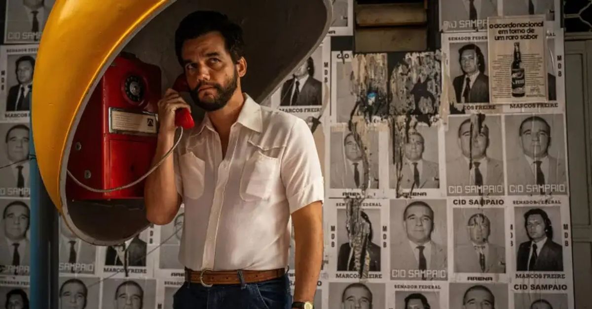 Cena do filme O Agente Secreto, destaque entre as melhores obras de 2025 do cinema brasileiro