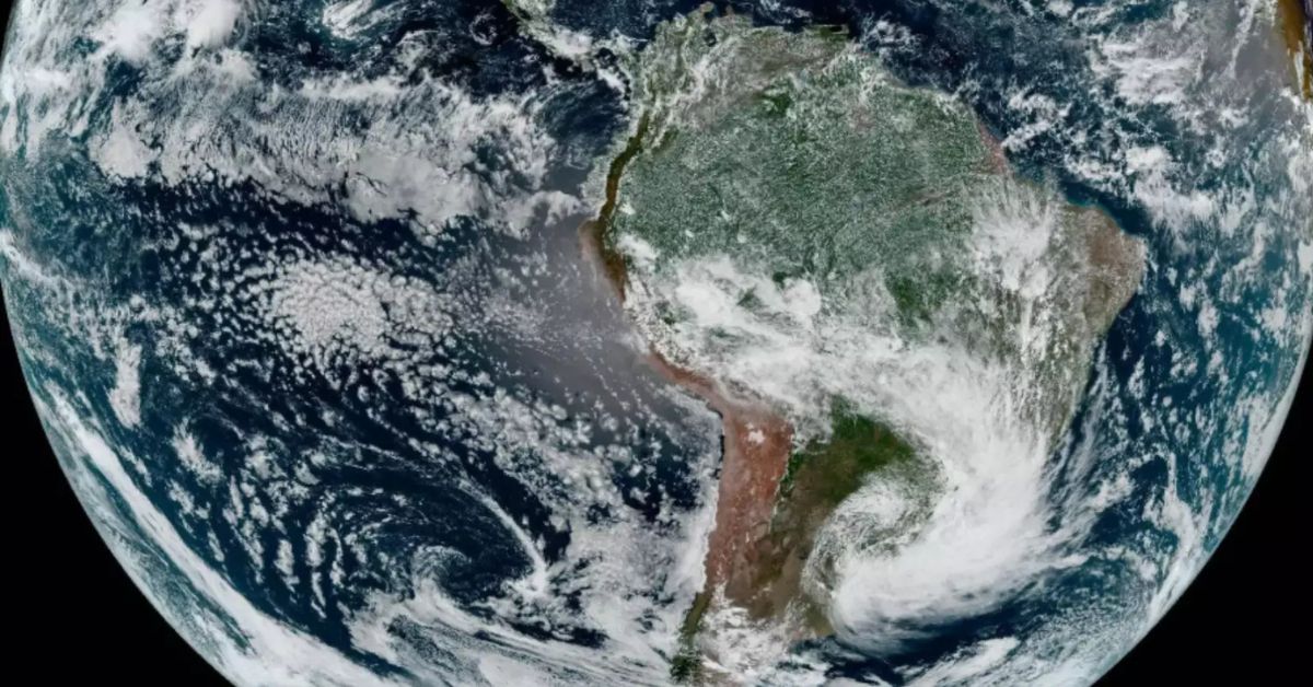 Imagem de satélite mostra efeitos do vendaval histórico associado a ciclone extratropical no Brasil