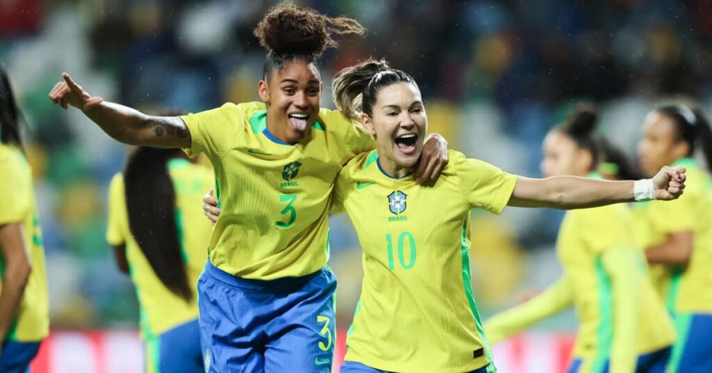 Copa feminina no Brasil destaca comemoração da Seleção Brasileira Feminina em campo