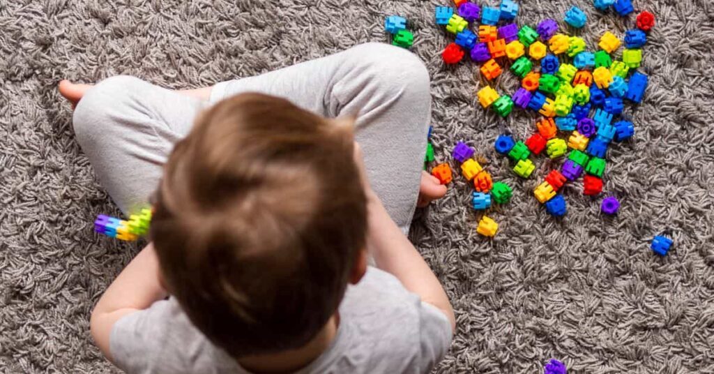 pesquisas sobre autismo e evolução