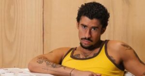 Bad Bunny no Super Bowl durante ensaio para apresentação no intervalo da NFL