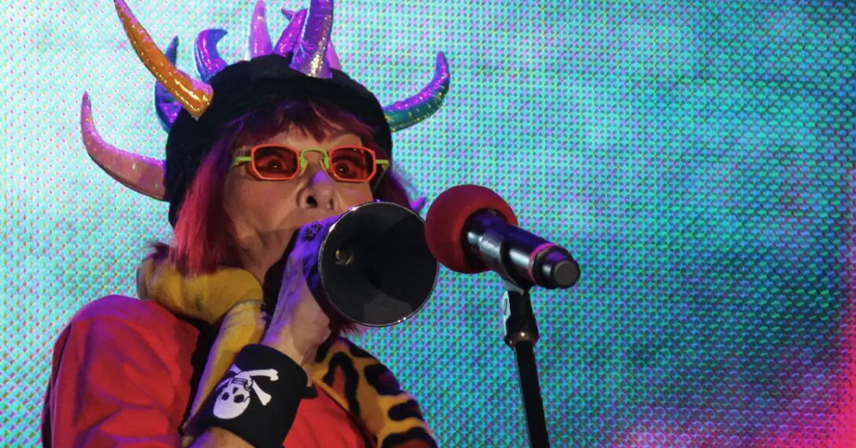 Rita Lee em apresentação musical associada ao enredo da Mocidade 2026