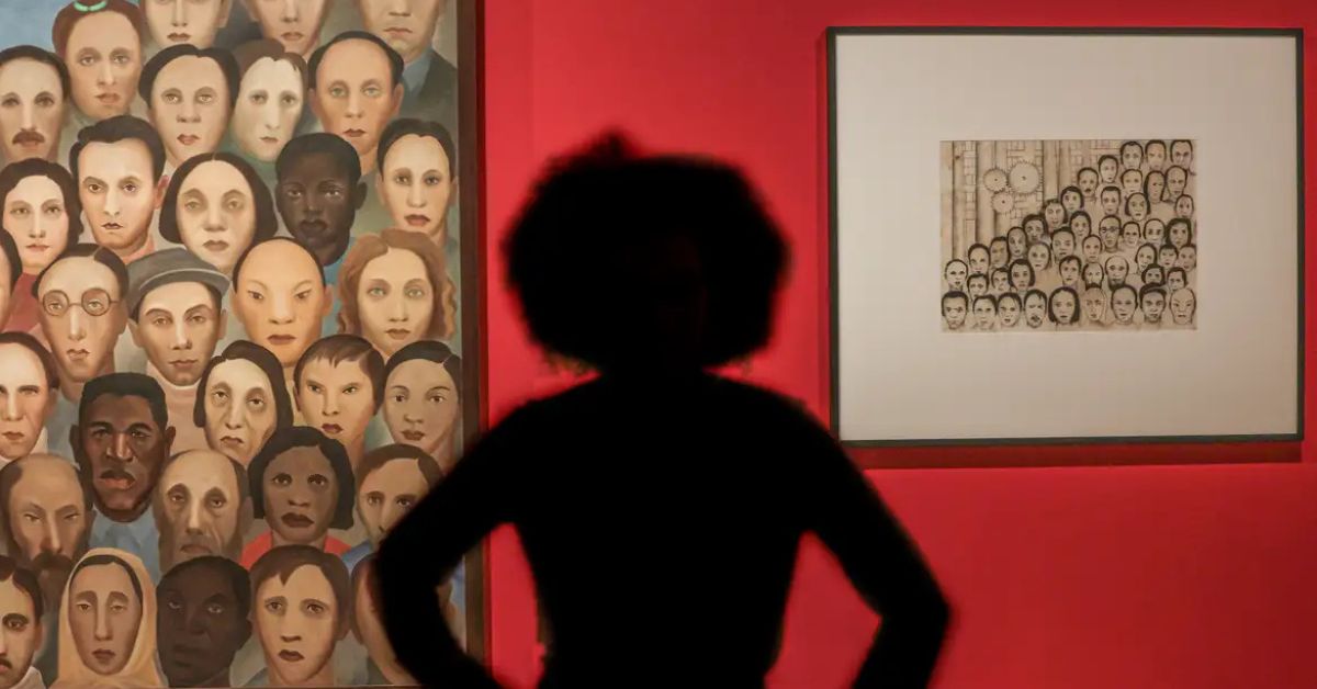 Obra Operários de Tarsila do Amaral em exposição no Centro Cultural do TCU em Brasília