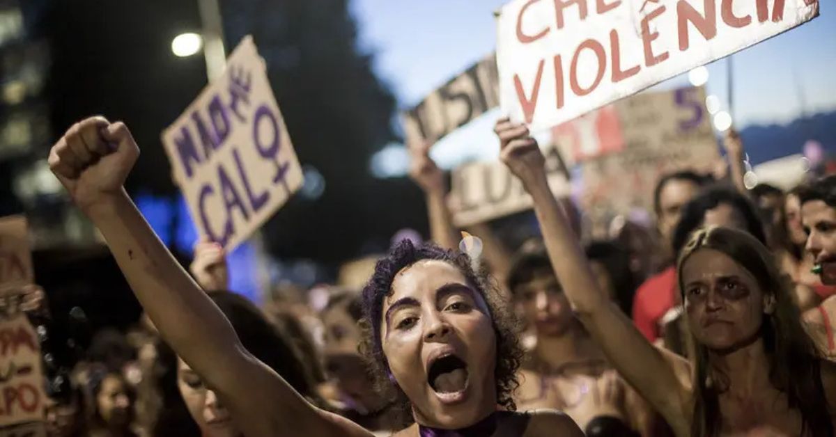 manifestação pública sobre direitos das mulheres no Brasil contra violência e desigualdade