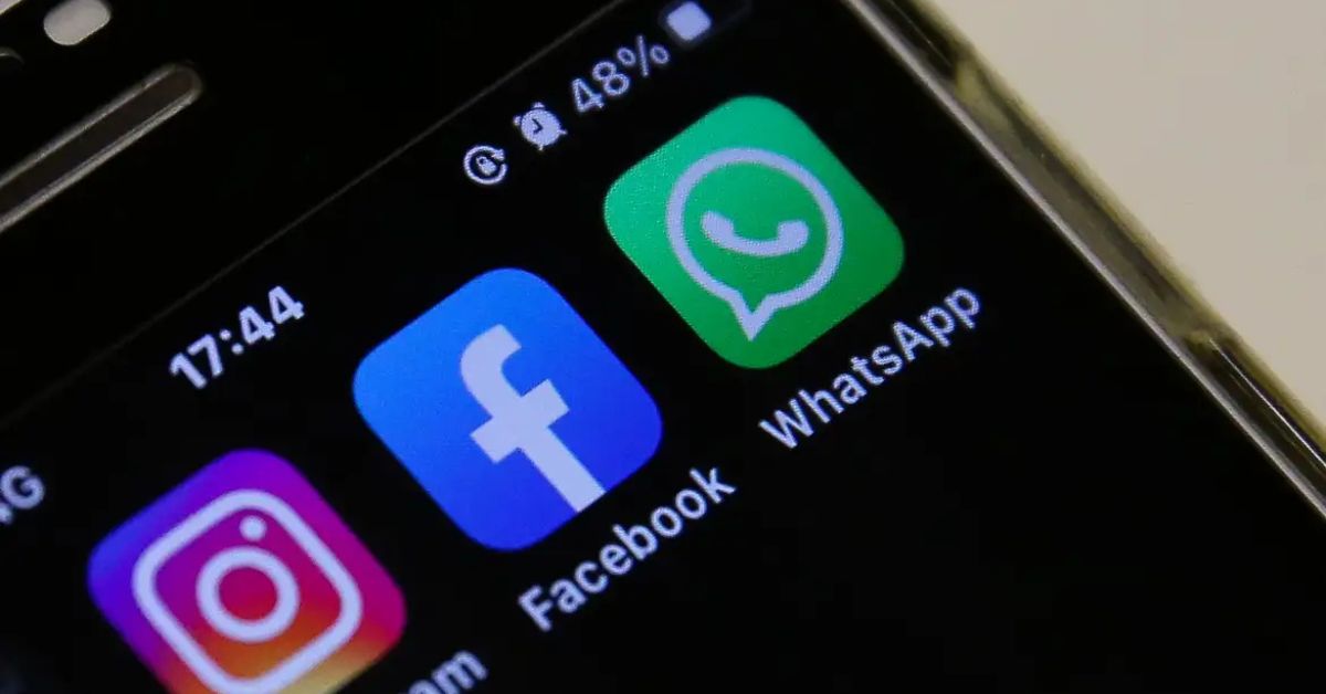 internet mais segura com redes sociais em smartphone e uso supervisionado