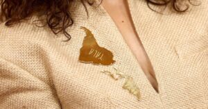 Alice Carvalho leva moda amazônica ao Oscar e destaca fibras da floresta