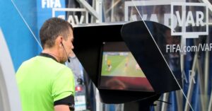 Novas tecnologias na Copa 2026 reduzem tempo do VAR e agilizam decisões