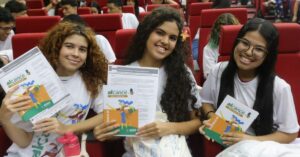 Preparação gratuita para o Enem da Alece reúne 2 mil jovens e mira novo recorde de aprovações