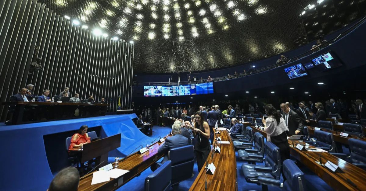 projeto equipara misoginia ao racismo votação no Senado plenário