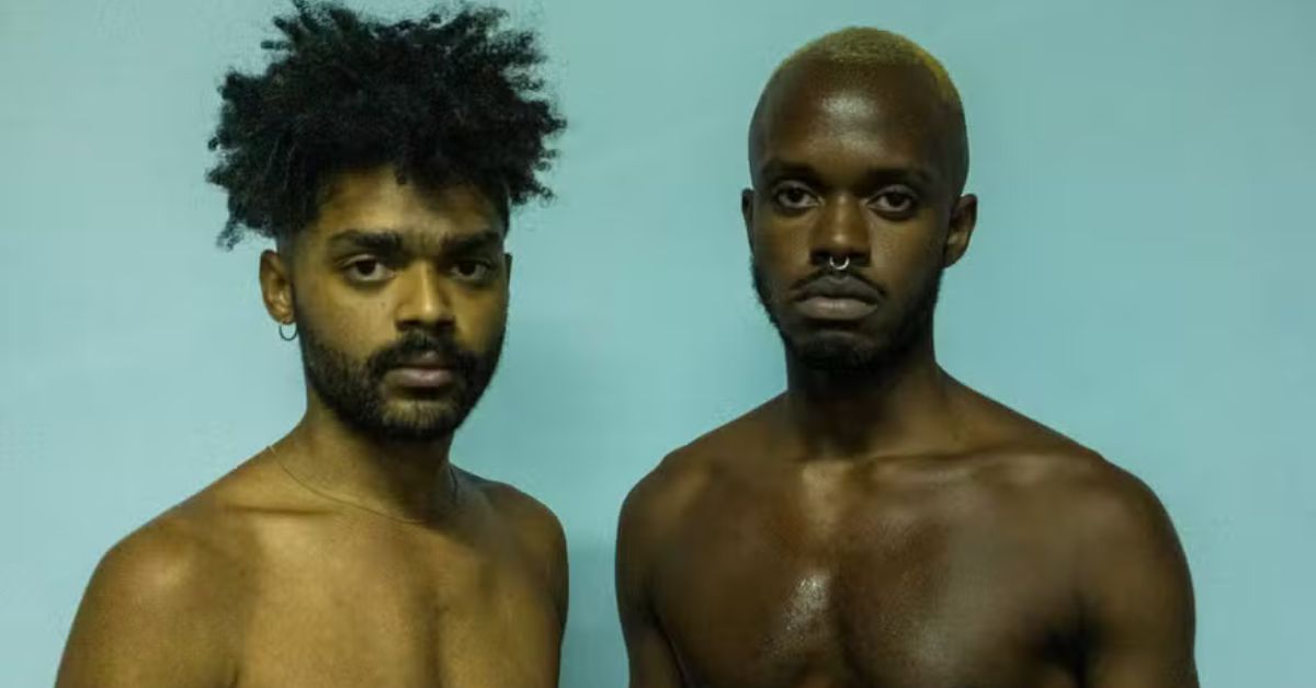 Brasileiros no prêmio britânico de dança Davi Pontes e Wallace Ferreira em apresentação no Sadler’s Wells em Londres