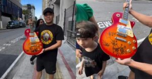 Guitarra autografada pelo Guns N’ Roses vira conquista de fã em Belém