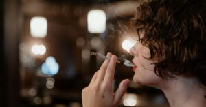 Proibição de cigarro no Reino Unido pode mudar uma geração inteira