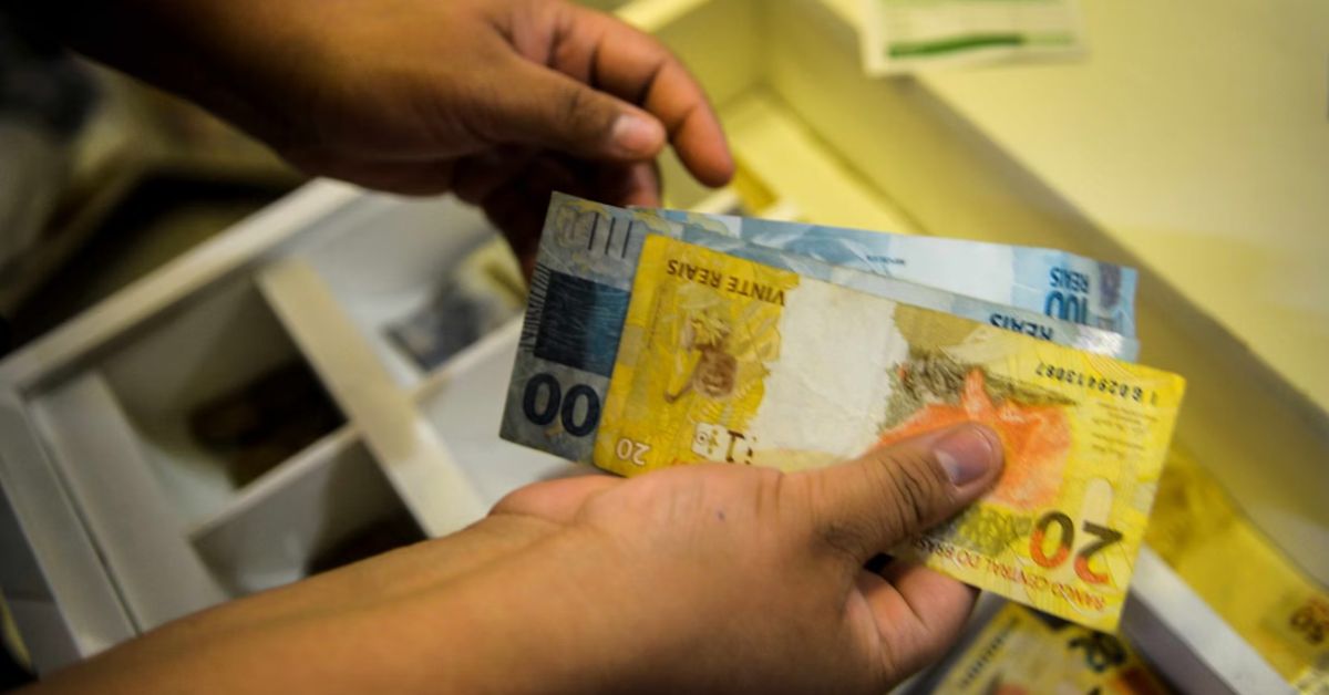 Queda da Selic o que muda no crédito, nas parcelas e nos juros para o consumidor