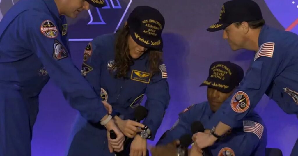 Tecnologia brasileira na NASA sendo usada por astronautas da Artemis II para monitorar sono no espaço