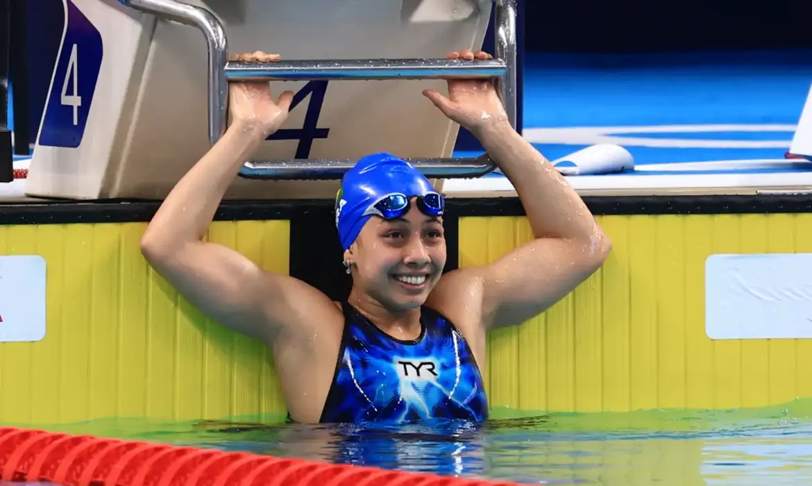 Beatriz Flausino conquista recorde mundial pela natação paralímpica do Brasil na World Series Berlim 2026