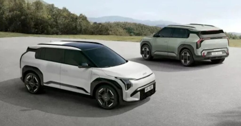Carro elétrico mais barato do Brasil da EMOVA durante apresentação dos modelos que serão produzidos no Ceará