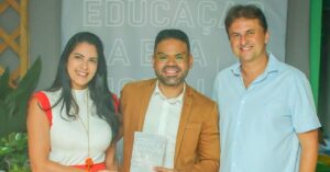 Ceará leva alunos da escola pública para Londres e amplia acesso a intercâmbio estudantil gratuito