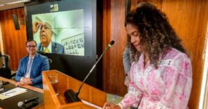Primeira mulher negra na Enfam passa a influenciar formação de juízes no Brasil