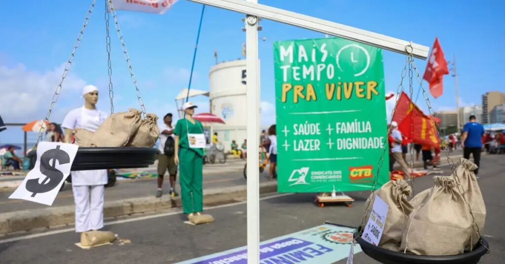 Manifestação sobre redução da jornada de trabalho e semana de 40 horas na América Latina
