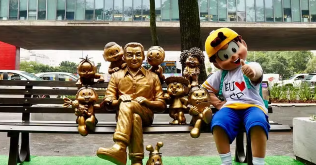 Mauricio de Sousa ganha estátua na Avenida Paulista e celebra 90 anos com programação cultural gratuita em São Paulo.