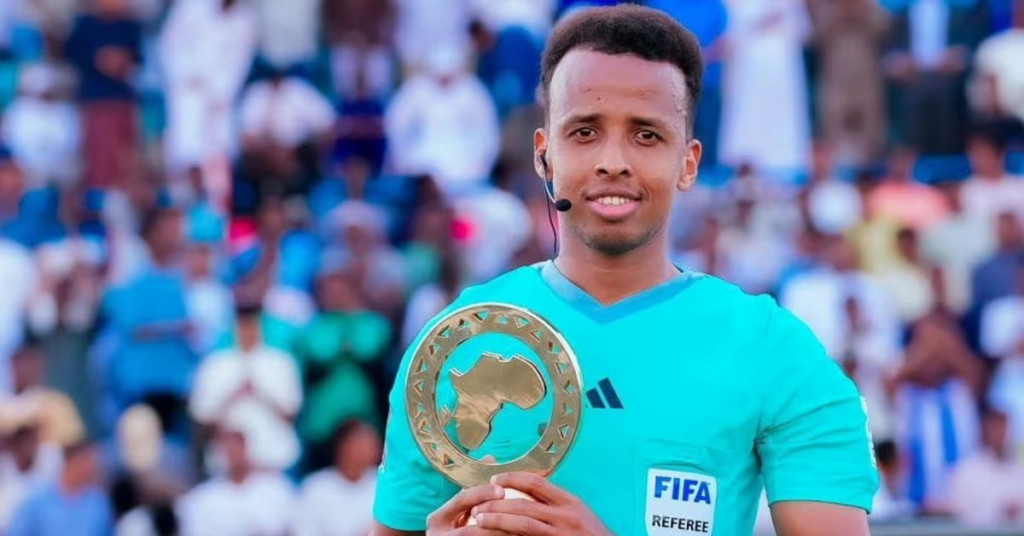 Omar Artan foi barrado da Copa do Mundo nos EUA por questões migratórias. Ele foi recebido como herói na Somália.