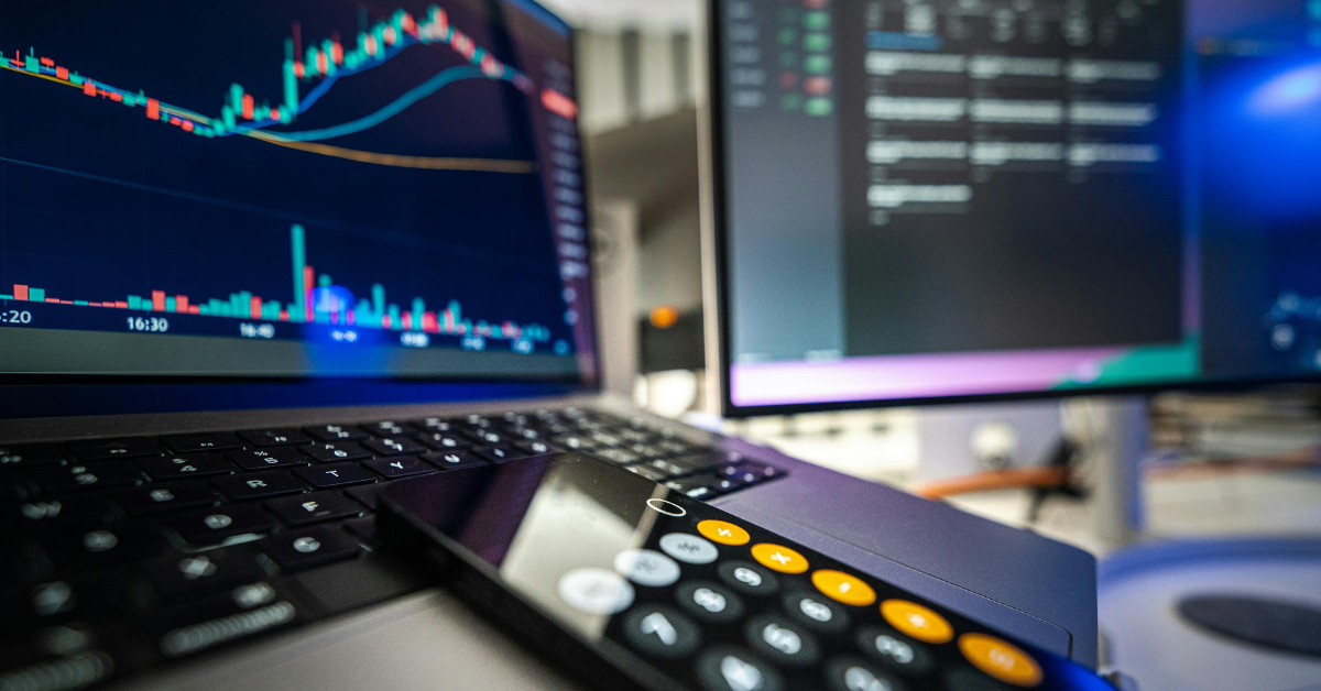 A inteligência artificial mostra uma tendência de mercado que pode mudar muito as profissões no futuro. O ranking faz esse comparativo.