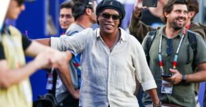 Retorno de Ronaldinho Gaúcho ao futebol leva clube italiano da Série C ao radar global