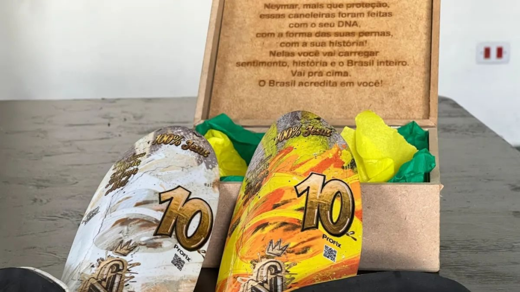 A combinação entre tecnologia 3D e arte exclusiva transformou a caneleira de Neymar em uma peça criada especialmente para o Mundial.