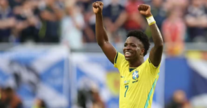 Viní Jr. brilha, Matheus Cunha fecha o placar e Brasil avança em 1º para as oitavas da Copa