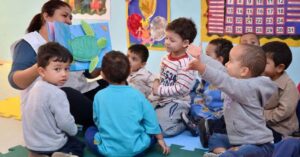 Acesso à creche bate recorde e leva mais crianças à educação infantil