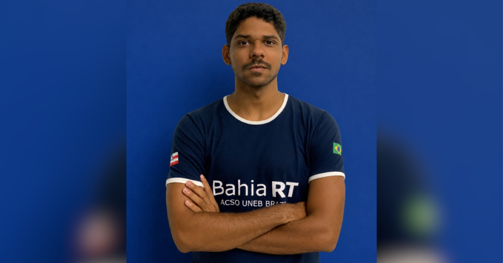 A robótica na Bahia ganha destaque internacional com a convocação do estudante Caio Lucena, da UNEB, para representar o Brasil no World Humanoid Robot Games, um dos maiores campeonatos de robôs humanoides do mundo.