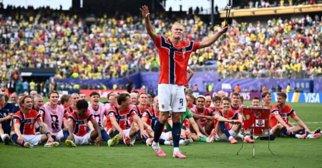 O Google levou a Remada Viking para a página de buscas. Quem pesquisa por Erling Haaland pode encontrar uma animação que homenageia a comemoração da torcida norueguesa.