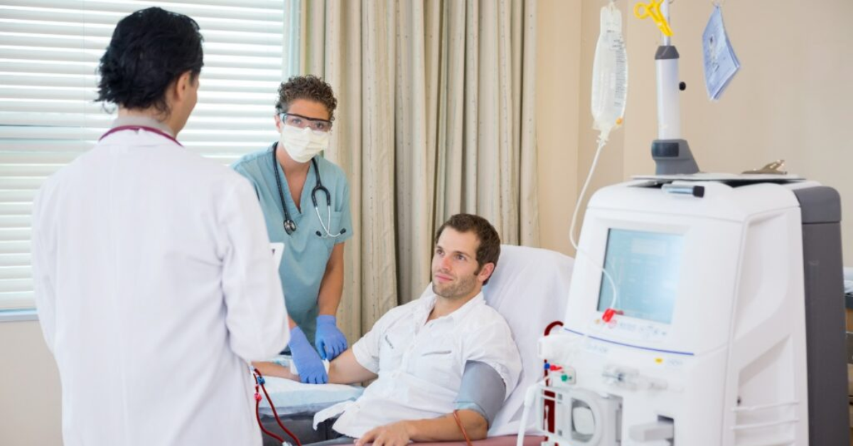 Novo tratamento para mieloma múltiplo manteve oito em cada dez pacientes sem progressão da doença após três anos, segundo estudo internacional.