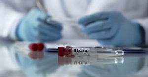 Vacina contra ebola Bundibugyo inicia testes em humanos com 620 mil doses já produzidas