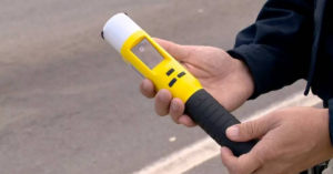 Após drogômetro, nova Lei Seca inclui aparelho que detecta álcool pelo ar